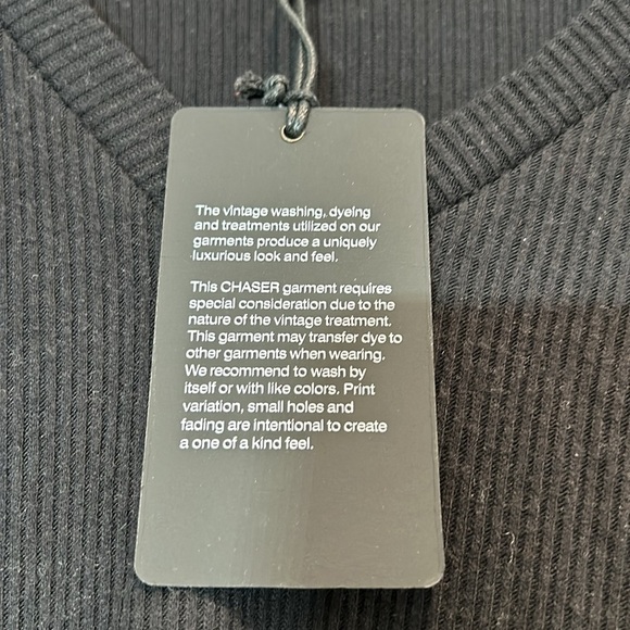 Chaser ribbed long sleeve V-neck pull over shirt button cuff medium new w tags - Picture 3 of 6